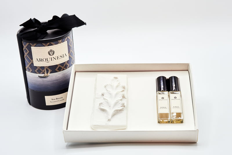 Eau de Parfum y cerámica colección blanca + Vela aromática - Arquinesia SEA BREEZE Eau de Parfum y cerámica colección blanca + Vela aromática - Arquinesia SEA BREEZE